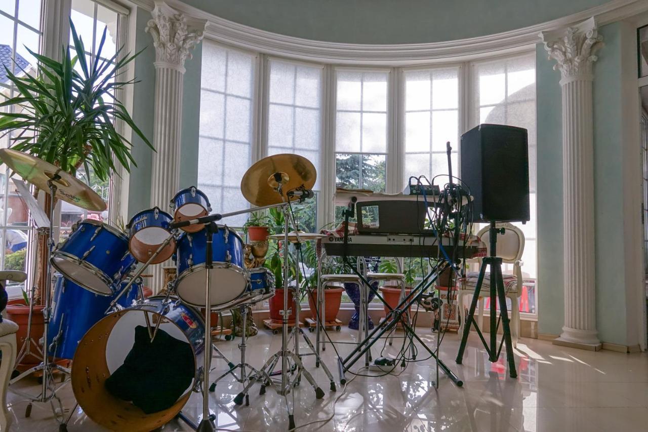 White House Apartments 오데사 외부 사진